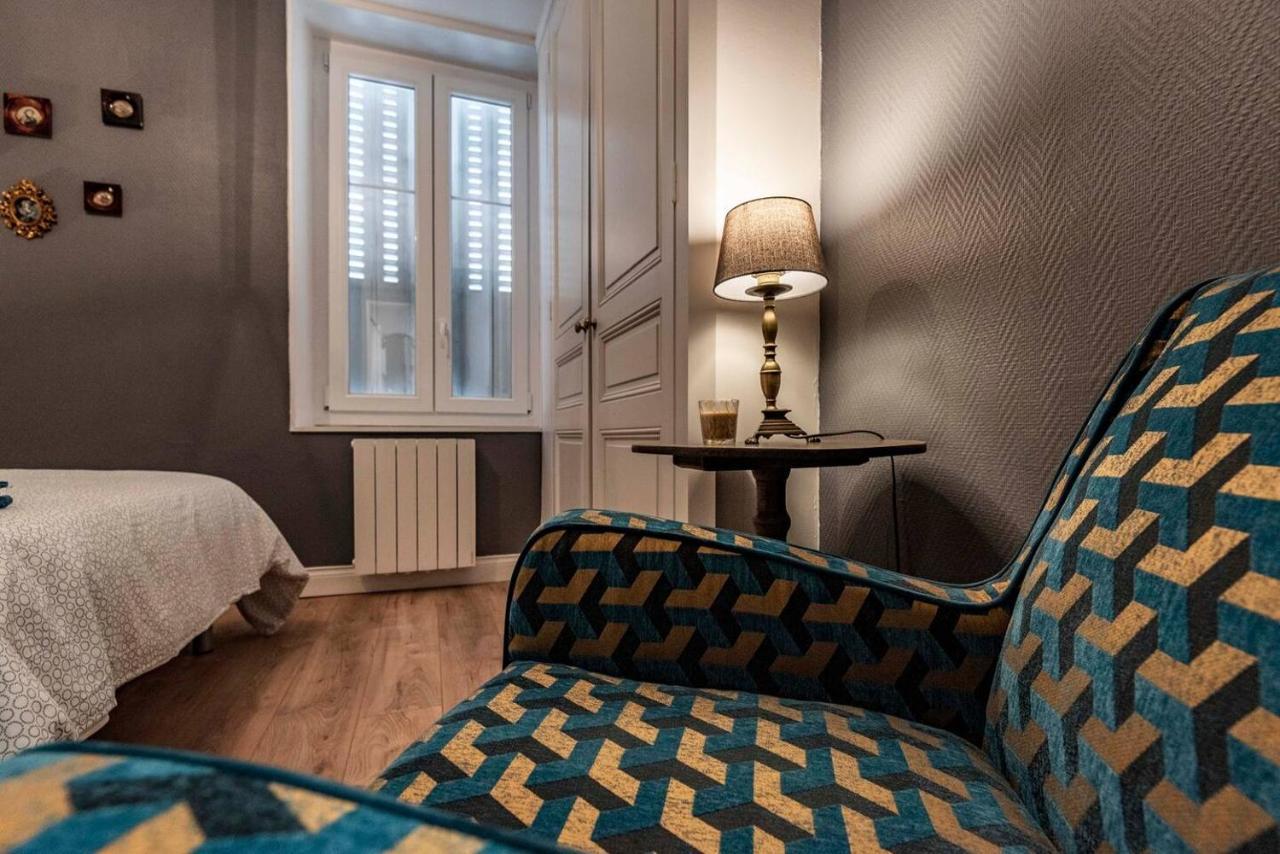 Suites Du General Leclerc แร็งส์ ภายนอก รูปภาพ