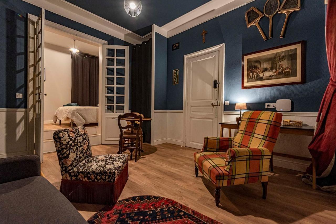Suites Du General Leclerc แร็งส์ ภายนอก รูปภาพ