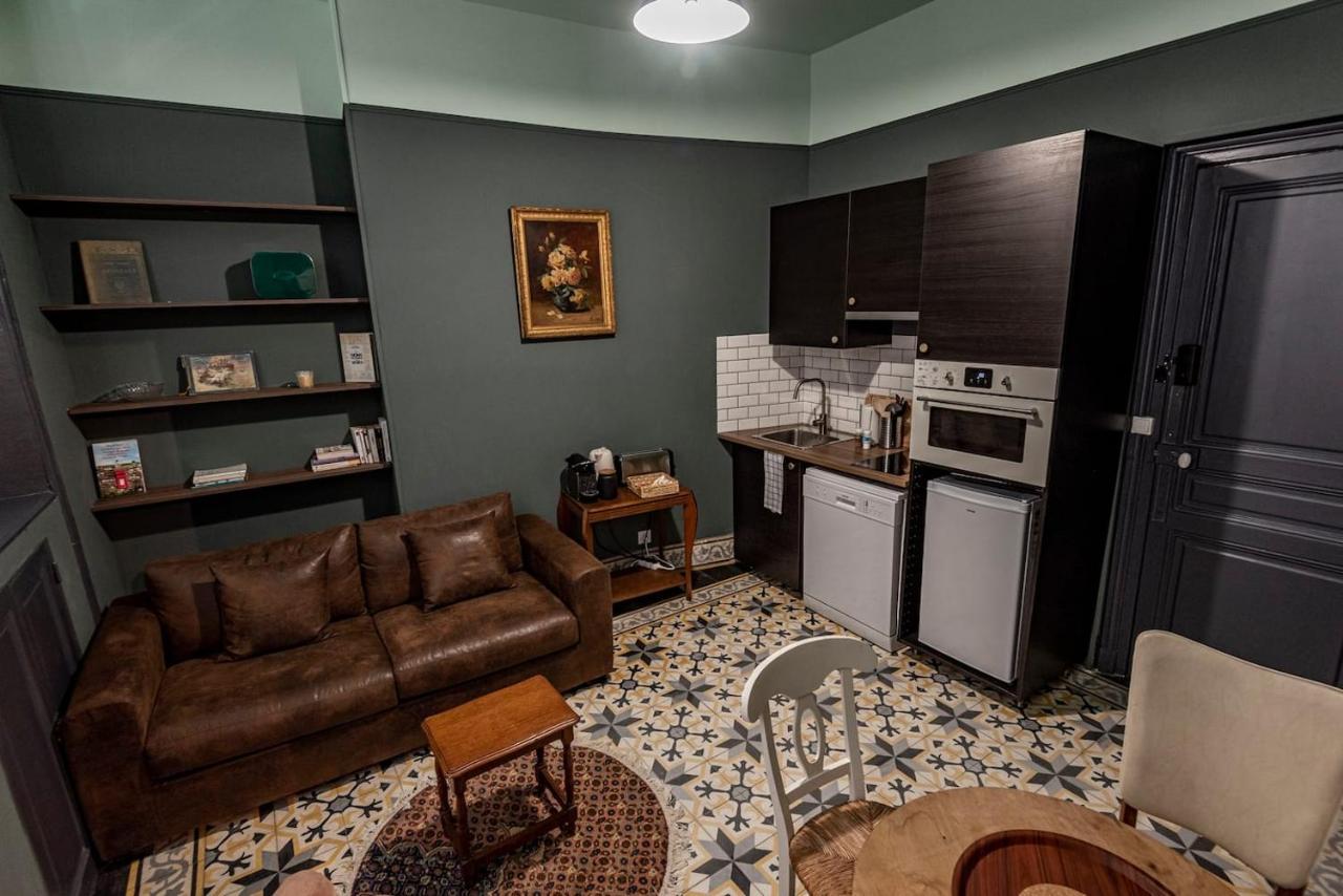 Suites Du General Leclerc แร็งส์ ภายนอก รูปภาพ