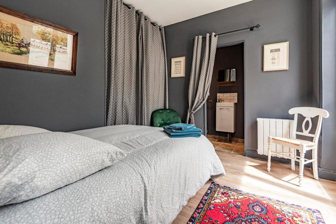 Suites Du General Leclerc แร็งส์ ภายนอก รูปภาพ