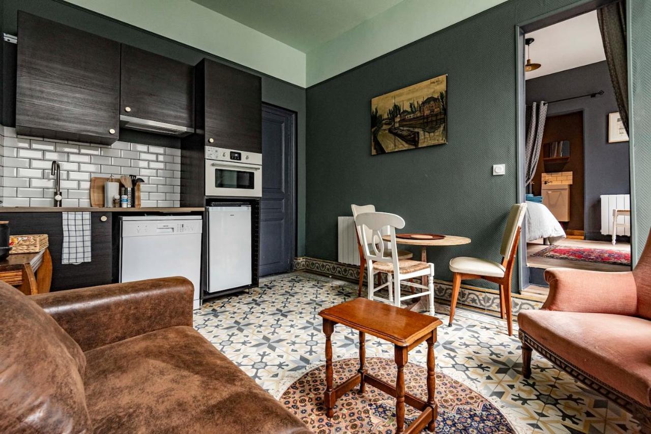 Suites Du General Leclerc แร็งส์ ภายนอก รูปภาพ