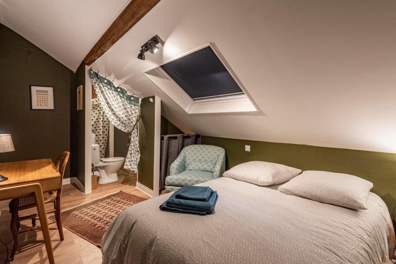 Suites Du General Leclerc แร็งส์ ภายนอก รูปภาพ
